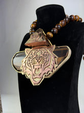 Load image into Gallery viewer, Tiger Eye Tiger Face
