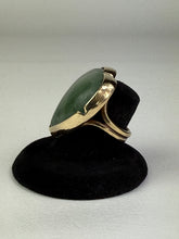 Load image into Gallery viewer, Aventurine Heart Brass Ring
