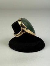 Load image into Gallery viewer, Aventurine Heart Brass Ring
