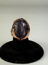 Load image into Gallery viewer, Amethyst Oval Copper Ring
